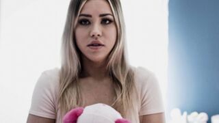 Alina Lopez lets old man fuck her to avoid punishment!