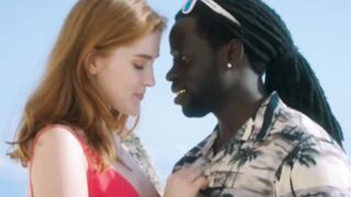 Bang on the Beach - Ginger Jia Lissa's huge black dick Xperience