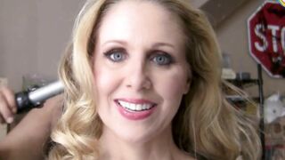 M.I.L.F. stepmum Julia Ann stars in the ManoJob video One More Coog Session!